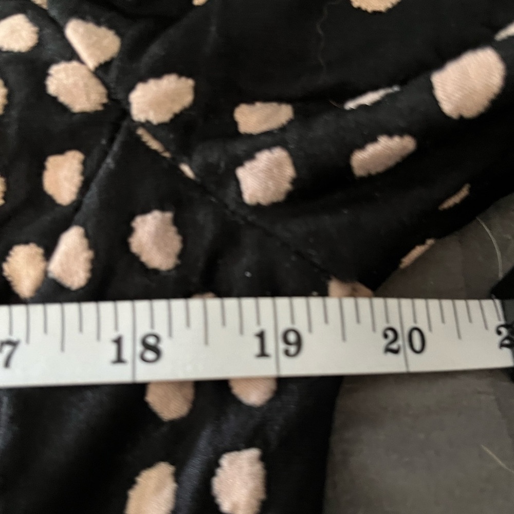Danny and Nicole - Cute black and cream colored polka dot dress Size 10 - Picture 7 of 10